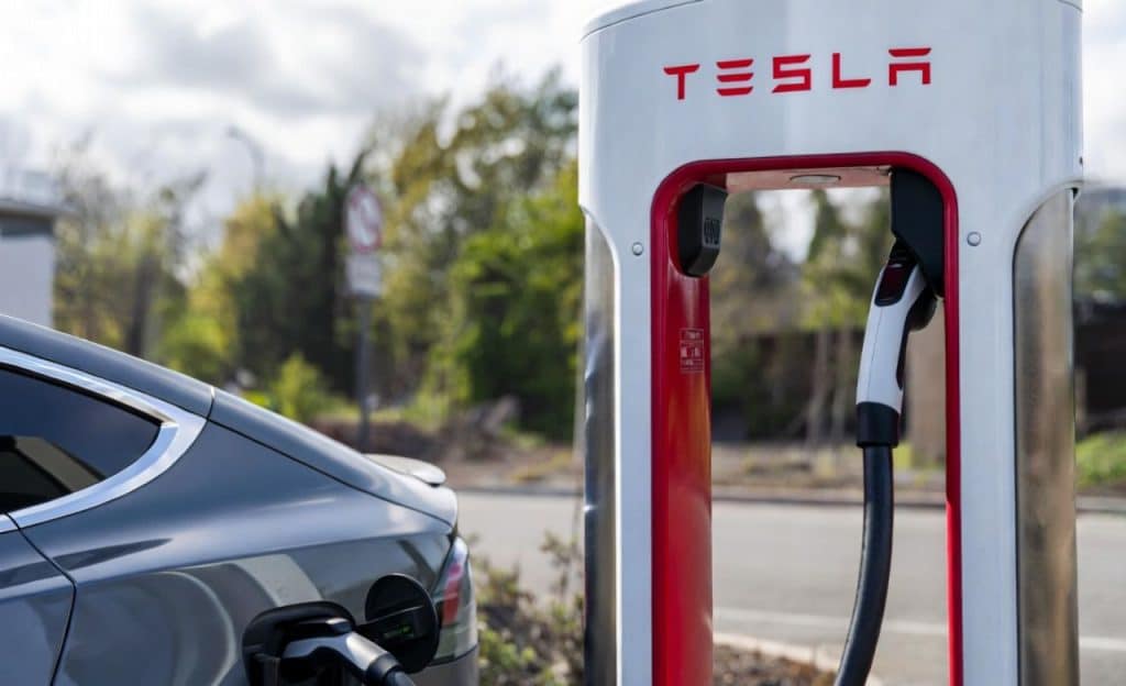 Key Factors That Affect Tesla Battery Life